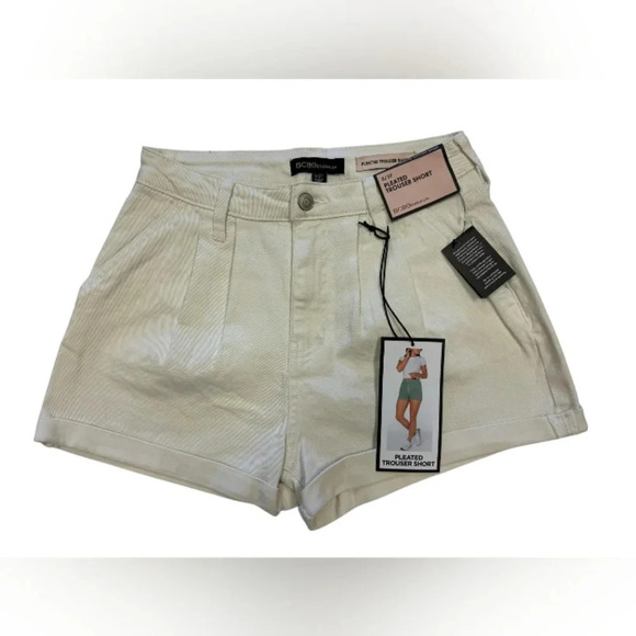 BCBGeneration NWT Shorts Pleated Trouser  High Rise White Size 5/27 - Picture 4 of 8